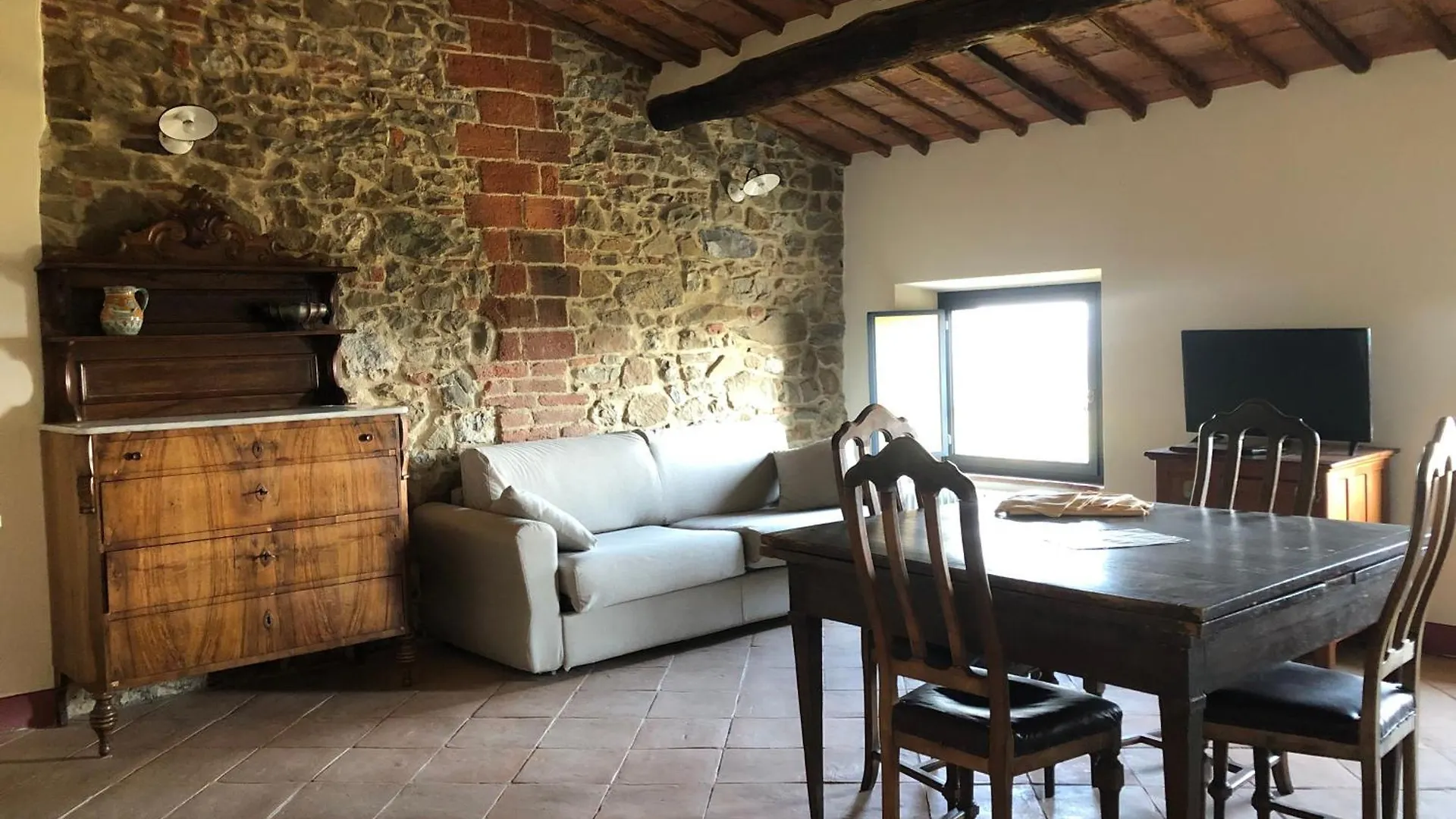 La Casaccia Guelfi Villa Castelnuovo Berardenga Italy